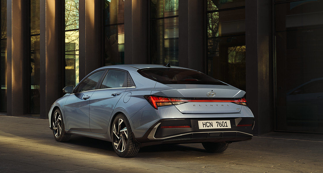 Дизайн Hyundai ELANTRA | Сучасний Седан | Автотрейдінг Одеса ДП - фото 41