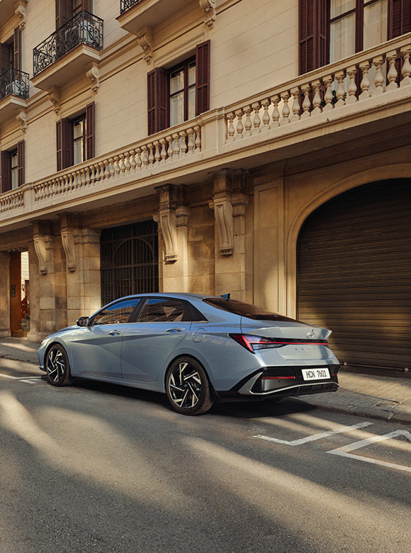 Дизайн Hyundai ELANTRA | Сучасний Седан | Автотрейдінг Одеса ДП - фото 7