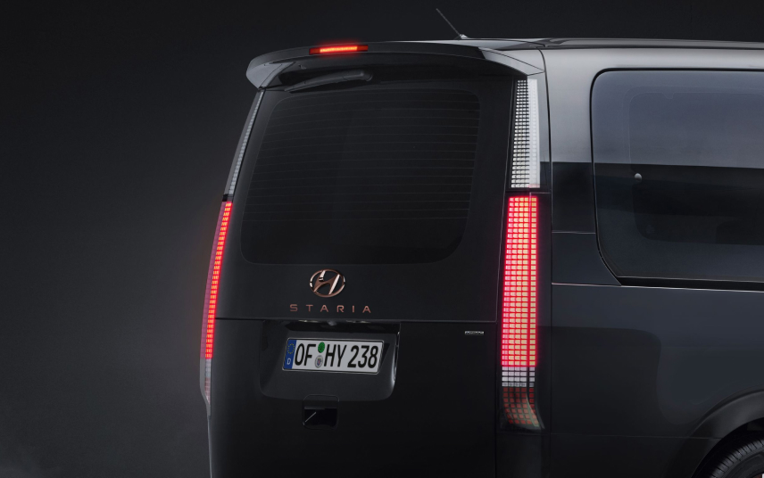 Дизайн STARIA | Футуристичний Мінівен | Автотрейдінг Одеса ДП - фото 15