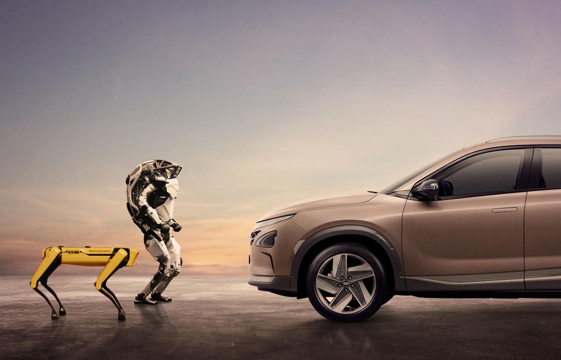 Водневий автомобіль Hyundai NEXO та роботи Boston Dynamics